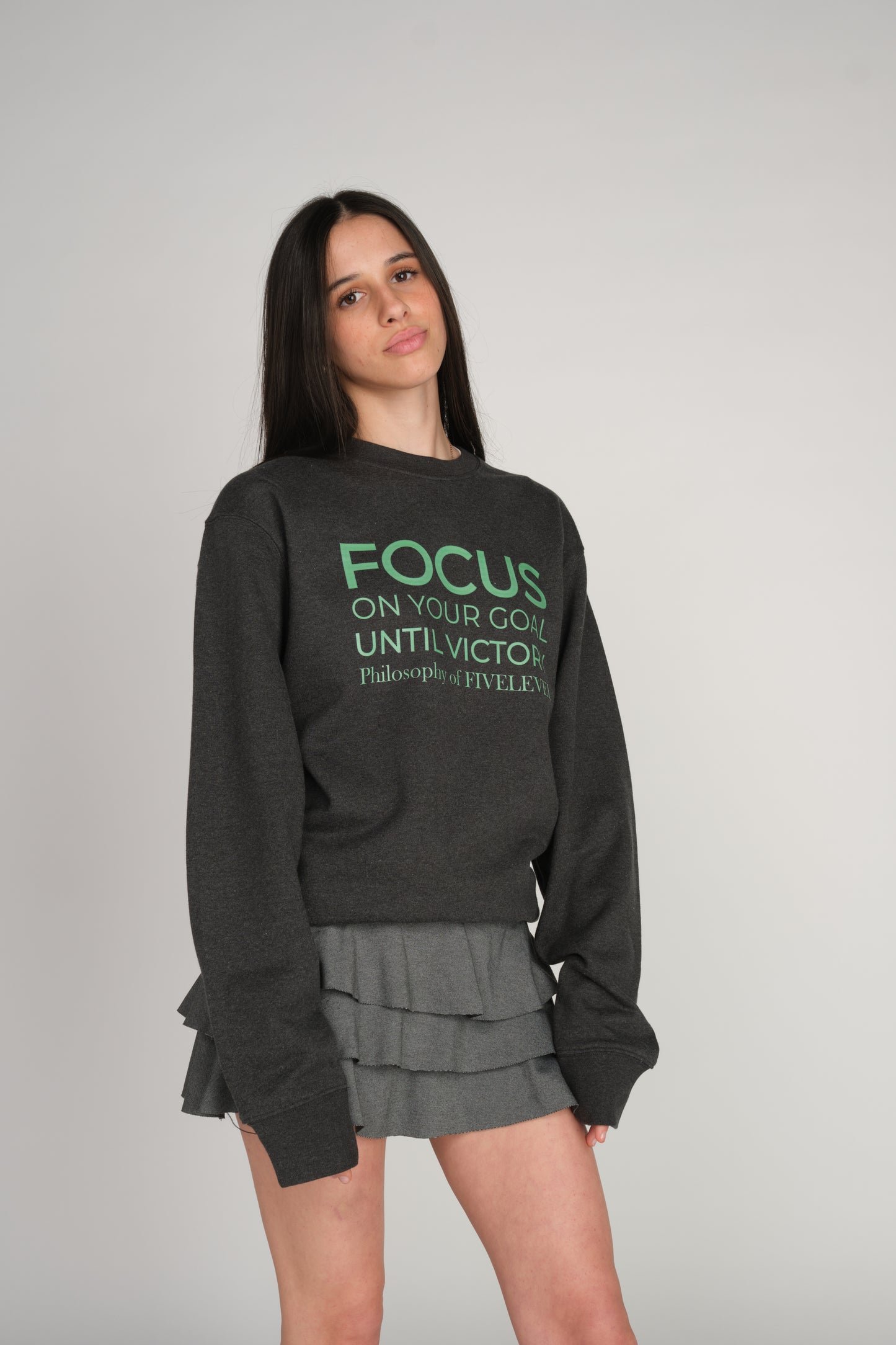 FOCUS Crewneck - Black