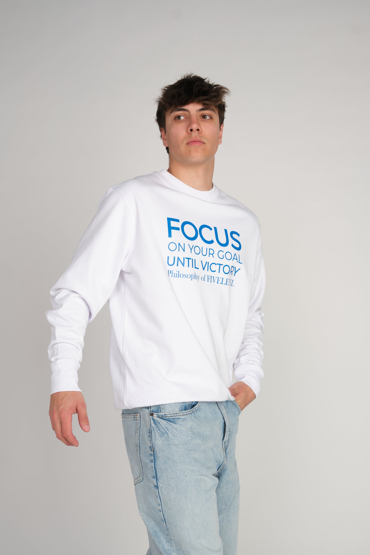 FOCUS Crewneck - White