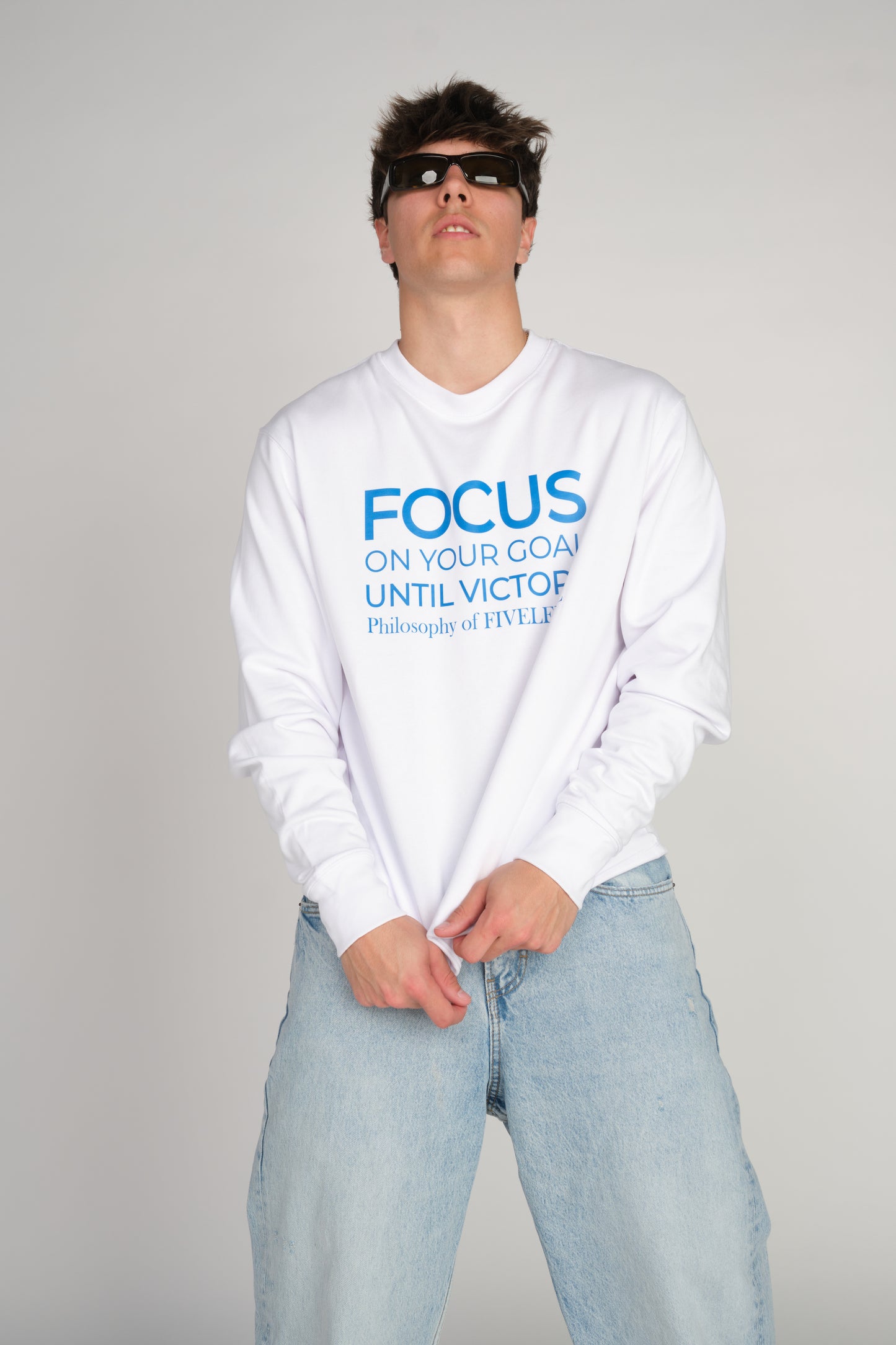 FOCUS Crewneck - White