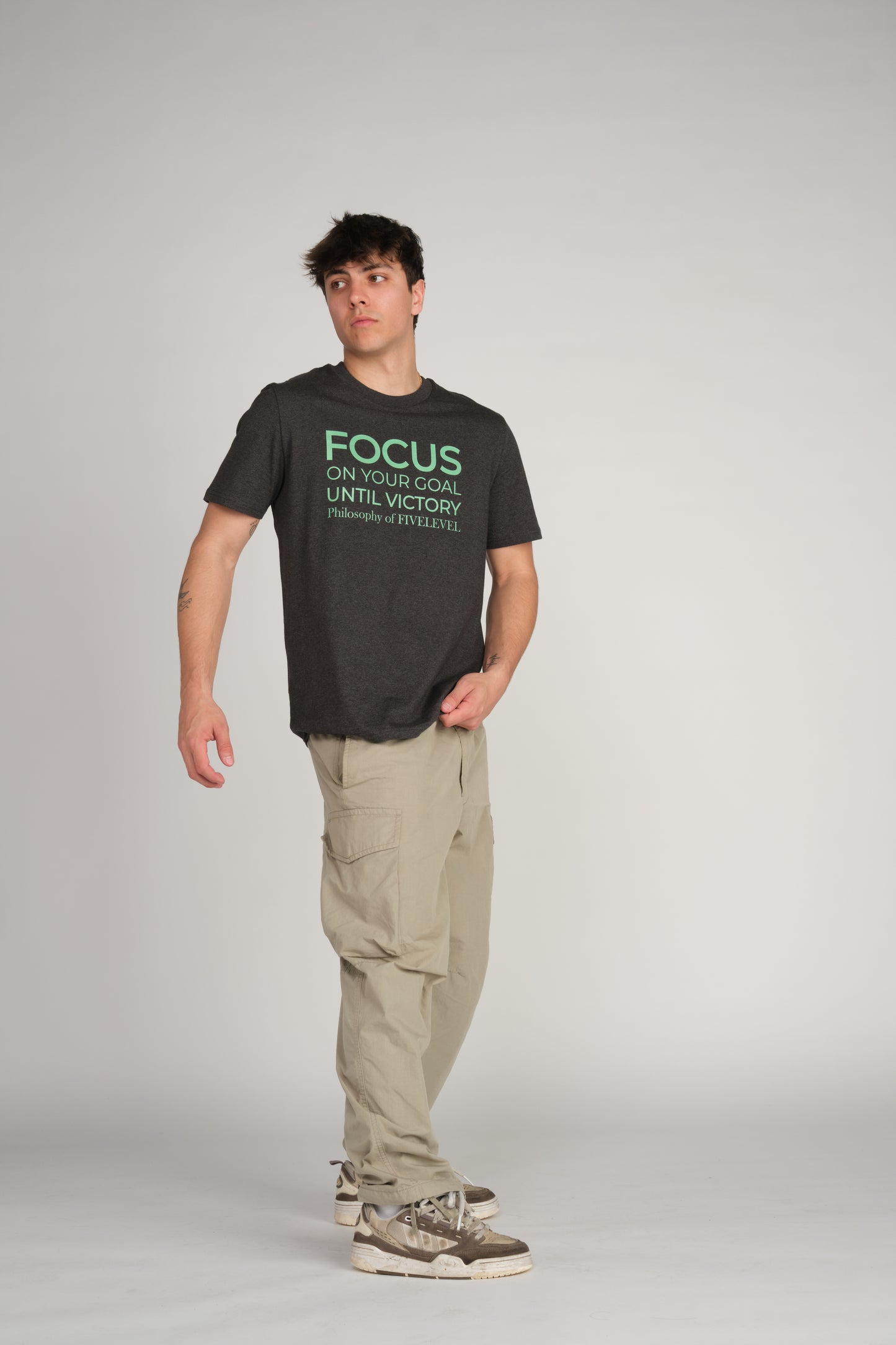 FOCUS T-Shirt- Black