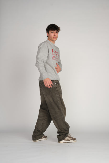 FOCUS Crewneck - Gray